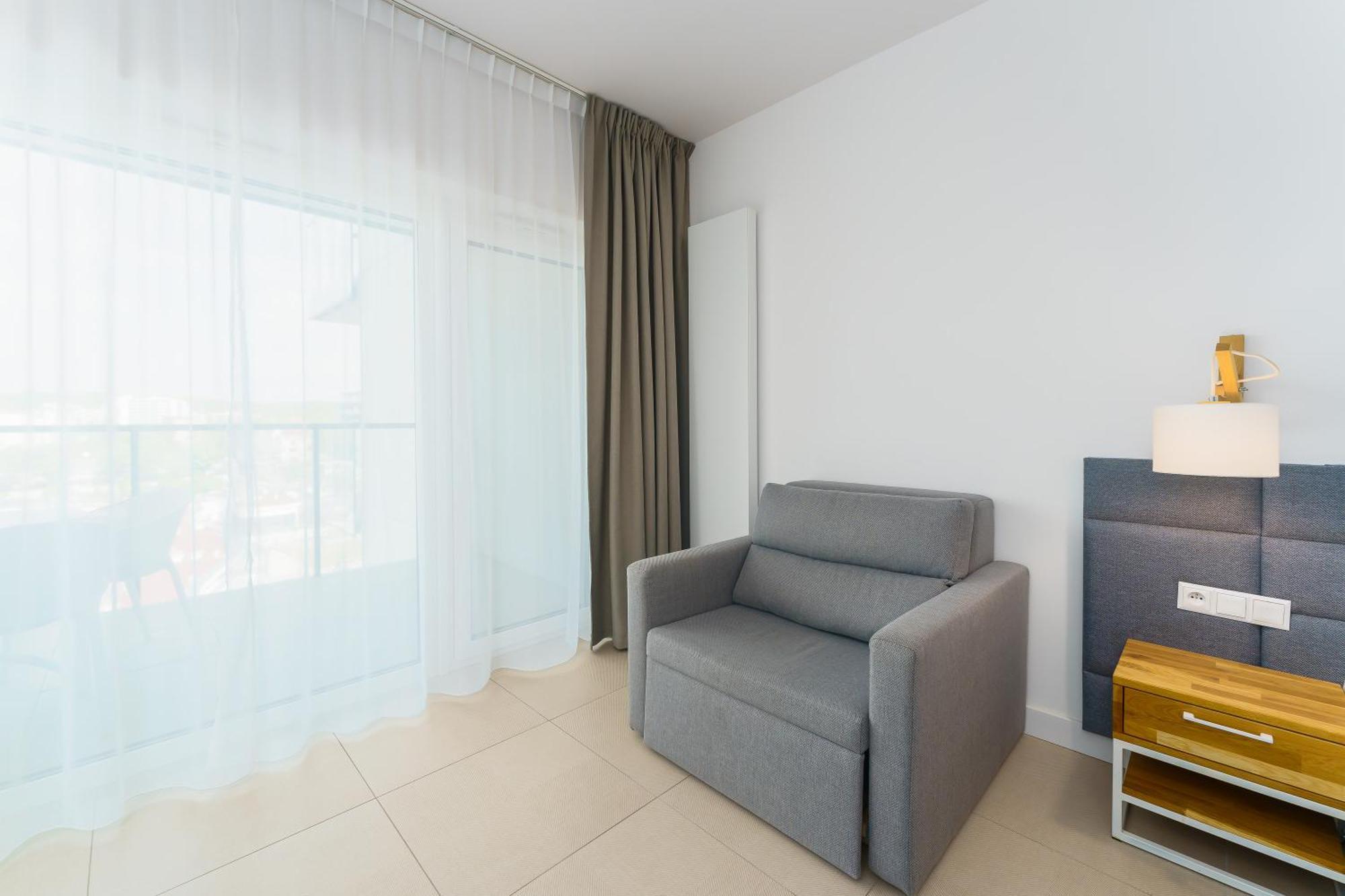Aquamarina Prima Deluxe Studios With Sea View By Noclegi Renters Miedzyzdroje Esterno foto