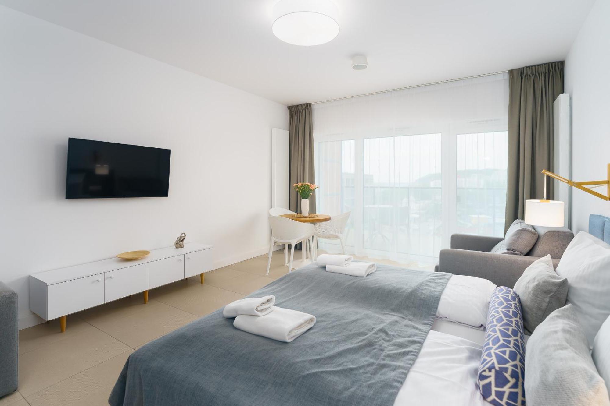 Aquamarina Prima Deluxe Studios With Sea View By Noclegi Renters Miedzyzdroje Esterno foto